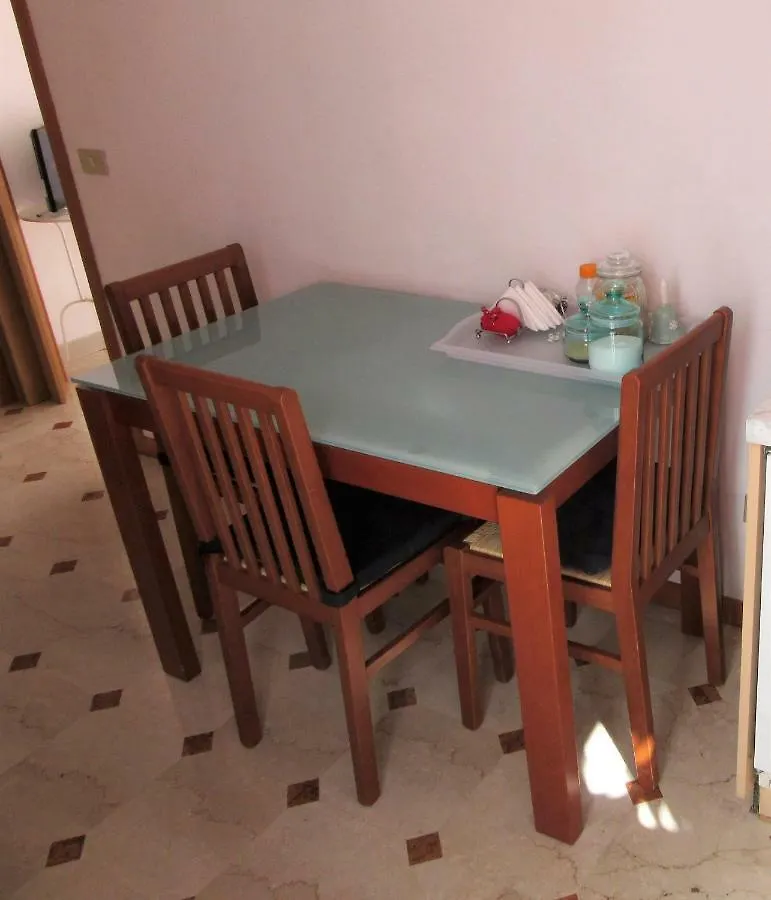 Zara Apartment Treviso Italia